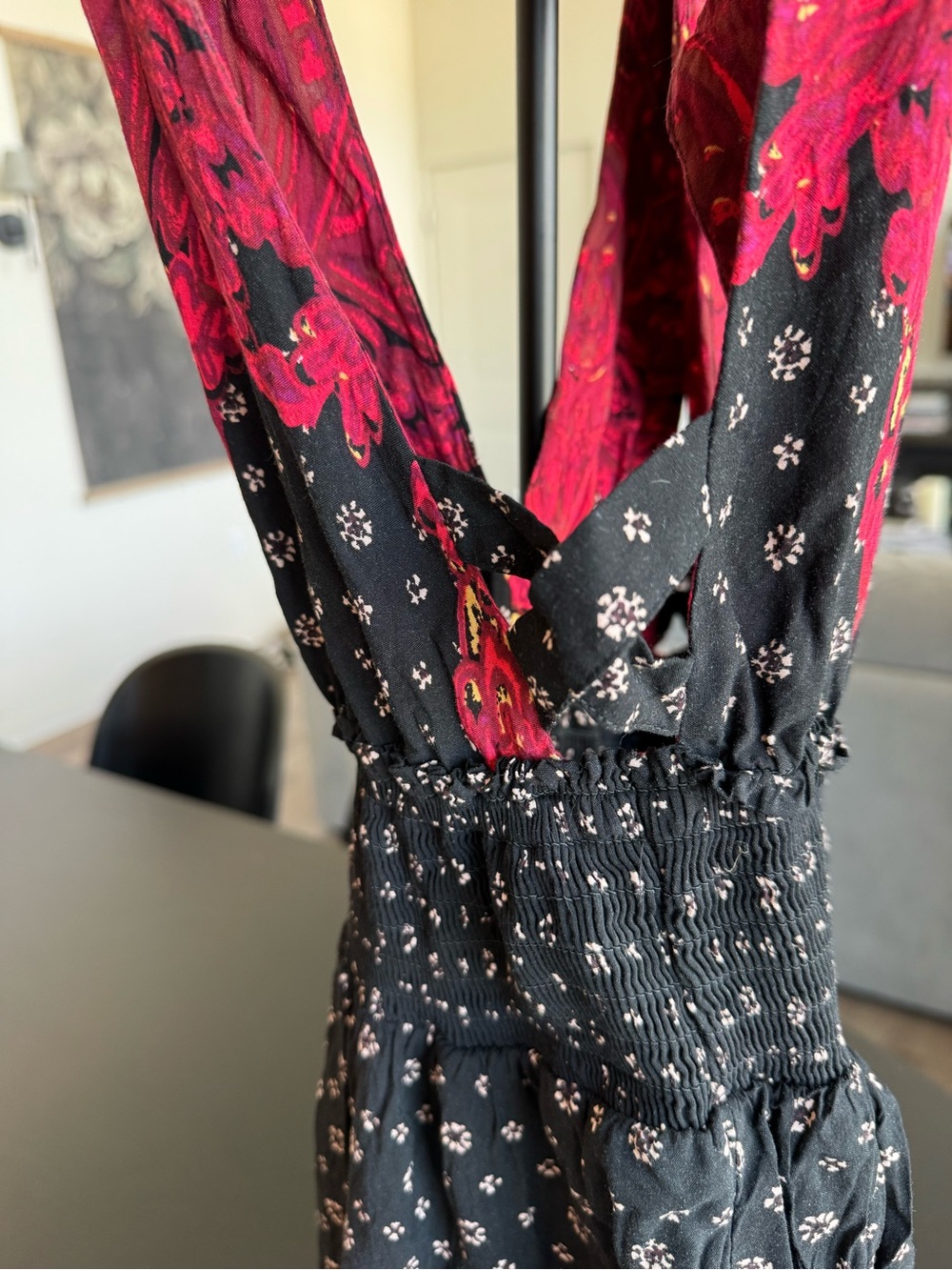 Vintage Free People - Sleeveless Dress in Black and Burgundy - Picture 3 of 4